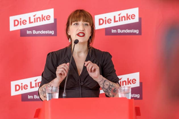 Statement Die Linke Heidi Reichinnek (Die Linke) bei einem Statement am 07.07.26 in Berlin. Berlin Berlin Deutschland Reichstag *** Statement by Heidi Reichinnek of Die Linke, a member of Die Linke, during a press conference on July 7, 2026, in Berlin, Berlin, Berlin, Germany, at the Reichstag