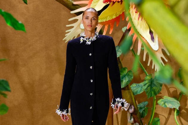 Noémie Lenoir at the photocall for the Chanel Fall Winter 2026–2027 Haute Couture fashion show during Paris Fashion Week (PFW) at the Grand Palais in Paris, France, on July 7, 2026 Bestimage Runway at the Chanel fashion show as part of Paris Haute Couture Fall Winter 2026 held at the Grand Palais on July 7, 2026, in Paris, France Paris, France  Copyright: xAgencex xBestimagexAgencex xBestimagex