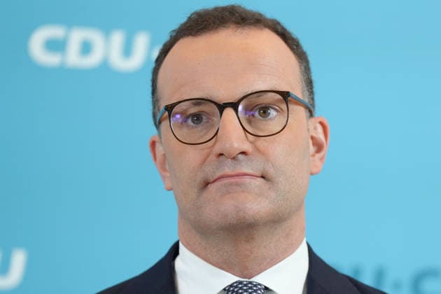Pressekonferenz der CDU-CSU vor der Fraktionssitzung im Bundestag Jens Spahn (CDU) im Portrait bei der Pressekonferenz im Vorfeld der Fraktionssitzung im Bundestag, Berlin, 07.07.2026 Berlin Berlin Deutschland *** CDU CSU press conference ahead of the parliamentary group meeting in the Bundestag: A portrait of Jens Spahn (CDU) at the press conference ahead of the parliamentary group meeting in the Bundestag, Berlin, July 7, 2026, Berlin, Berlin, Germany
