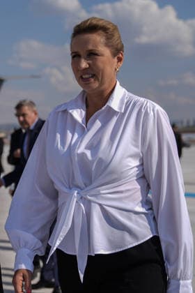 NATO Ankara Summit ANKARA, TURKIYE - JULY 7: Danish Prime Minister Mette Frederiksen arrives at Ankara Airport ahead of the 36th NATO Heads of State and Government Summit in Ankara, Turkiye, on July 7, 2026. Frederiksen is welcomed upon arrival by Turkish Minister of Family and Social Services Mahinur Ozdemir Goktas. Osmancan Gurdogan Anadolu Ankara Turkey. Editorial use only. Please get in touch for any other usage.  Copyright: x2026xAnadoluxOsmancanxGurdoganx