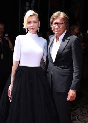 Mohamed Hadid and his partner Keni Silva at the Stéphane Rolland fashion show at the Olympia, Fall Winter 2026–2027 Haute Couture Collection during Paris Fashion Week, on July 7, 2026. Denis Guignebourg, Bestimage. Celebrities at the Stéphane Rolland Fall Winter 2026–2027 Haute Couture Collection fashion show, during Paris Fashion Week, on July 7, 2026, Paris, France  Copyright: xDenisxGuignebourgx xBestimagexDenisxGuignebourgx xBestimagex