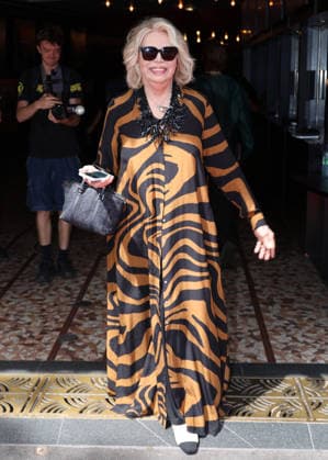 Amanda Lear at the Stéphane Rolland fashion show at the Olympia, Fall Winter 2026–2027 Haute Couture Collection during Paris Fashion Week, on July 7, 2026. Denis Guignebourg, Bestimage. Celebrities at the Stéphane Rolland Fall Winter 2026–2027 Haute Couture Collection fashion show, during Paris Fashion Week, on July 7, 2026, Paris, France  Copyright: xDenisxGuignebourgx xBestimagexDenisxGuignebourgx xBestimagex