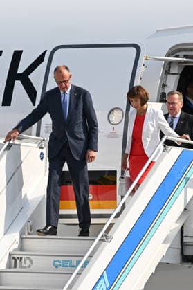 German Chancellor Friedrich Merz arrives Ankara for 36th NATO Summit ANKARA, TURKIYE - JULY 07: German Chancellor Friedrich Merz and his wife Charlotte Merz arrive at Ankara Airport ahead of the 36th NATO Summit in Ankara, Turkiye, on July 7, 2026. Abdullah Guclu Anadolu Ankara Turkey. Editorial use only. Please get in touch for any other usage.  Copyright: x2026xAnadoluxAbdullahxGuclux