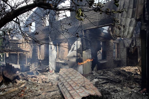 RECORD DATE NOT STATED Fire burns on the wall of a building damaged in a massive combined Russian attack, Vyshneve, Kyiv region, Ukraine, on July 6, 2026. Russian forces launched a large-scale attack on the city and the region using ballistic and cruise missiles, as well as attack drones. Dozens of houses on five streets were destroyed, while warehouses and businesses sustained damage. More than 600 local residents were evacuated due to the detonation of explosive hazards. Six people were killed and at least 26 others were injured, including a nine-month-old baby and a 12-year-old child (Photo by Volodymyr Tarasov Ukrinform) Russian forces strike Zaporizhzhia with two guided bombs  Copyright: xVolodymyrxTarasovx