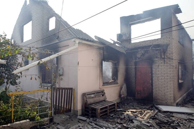 RECORD DATE NOT STATED A residential building destroyed in a massive combined Russian attack, Vyshneve, Kyiv region, Ukraine, on July 6, 2026. Russian forces launched a large-scale attack on the city and the region using ballistic and cruise missiles, as well as attack drones. Dozens of houses on five streets were destroyed, while warehouses and businesses sustained damage. More than 600 local residents were evacuated due to the detonation of explosive hazards. Six people were killed and at least 26 others were injured, including a nine-month-old baby and a 12-year-old child (Photo by Volodymyr Tarasov Ukrinform) Russian forces strike Zaporizhzhia with two guided bombs  Copyright: xVolodymyrxTarasovx