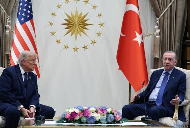 Erdogan meets Trump in Ankara ahead of NATO summit Turkish President Recep Tayyip Erdogan meets U.S. President Donald Trump at the Presidential Complex in Ankara, Turkey, on July 7, 2026. Trump is on an official visit to Turkey ahead of the 36th NATO Heads of State and Government Summit hosted by Turkey. Photo by Turkish presidency apaimages Istanbul Istanbul Turkey 070726_Turkey_TPO_01(2).jpeg Copyright: xapaimagesxTurkishxpresidencyx xapaimagesx