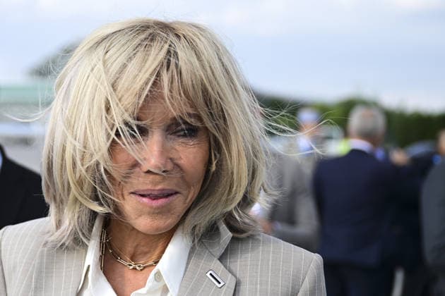 Brigitte Macron arrives in Ankara for 36th NATO Summit ANKARA, TURKIYE - JULY 07: Brigitte Macron, wife of French President Emmanuel Macron, arrives at Ankara Esenboga Airport ahead of the 36th NATO Summit in Ankara, Turkiye, on July 7, 2026. Mehmet Futsi Anadolu Ankara Turkey. Editorial use only. Please get in touch for any other usage.  Copyright: x2026xAnadoluxMehmetxFutsix