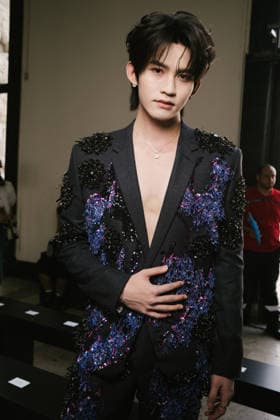 Yun Qi in the front row at the Germanier Fall Winter 2026–2027 Haute Couture fashion show during Paris Fashion Week (PFW) at the Palais de Tokyo in Paris, France, on July 7, 2026 Sam Delpech Bestimage MR YUNQI at the Germanier show during Paris Haute Couture Fashion Week, for the presentation of the Fall Winter 2026–2027 Haute Couture collection, on July 7, 2026, Paris, France  Copyright: xSamxDelpechx xBestimagexSamxDelpechx xBestimagex