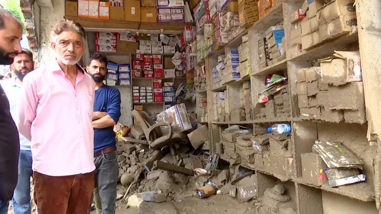 RECORD DATE NOT STATED Several shops and houses are severely damaged in a flash flood and landslide in Thathri Doda Jammu & Kashmir , Jul 07 (ANI): People look to the damaged shops after a flash flood and landslide at Thathri, in Doda on Tuesday. (ANI Video Grab) Doda Jammu and Kashmir India Copyright: xANIx ANI_20260707213