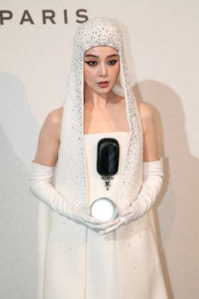Fan Bingbing at the Stéphane Rolland Fashion Show, Fall Winter 2026–2027 Haute Couture Collection Photocall, at the Olympia as part of Paris Fashion Week, France, July 7, 2026 Bertrand Rindoff Bestimage Stéphane Rolland Haute Couture Fall Winter 2026–2027 show as part of Paris Fashion Week on July 7, 2026, in Paris, France Paris, France  Copyright: xBERTRANDxRINDOFFxPETROFFx xBESTIMAGExBERTRANDxRINDOFFxPETROFFx xBESTIMAGEx