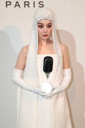 Fan Bingbing at the Stéphane Rolland Fashion Show, Fall Winter 2026–2027 Haute Couture Collection Photocall, at the Olympia as part of Paris Fashion Week, France, July 7, 2026 Bertrand Rindoff Bestimage Stéphane Rolland Haute Couture Fall Winter 2026–2027 show as part of Paris Fashion Week on July 7, 2026, in Paris, France Paris, France  Copyright: xBERTRANDxRINDOFFxPETROFFx xBESTIMAGExBERTRANDxRINDOFFxPETROFFx xBESTIMAGEx