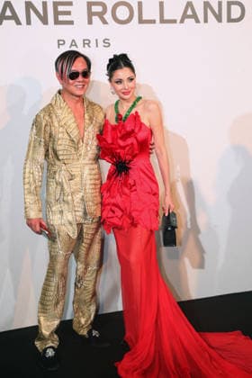 Stephen Hung and Deborah Valdez Hung Stéphane Rolland Fashion Show, Fall Winter 2026–2027 Haute Couture Collection Photocall, at the Olympia as part of Paris Fashion Week, France, July 7, 2026 Bertrand Rindoff Bestimage Stéphane Rolland Haute Couture Fall Winter 2026–2027 show as part of Paris Fashion Week on July 7, 2026, in Paris, France Paris, France  Copyright: xBERTRANDxRINDOFFxPETROFFx xBESTIMAGExBERTRANDxRINDOFFxPETROFFx xBESTIMAGEx