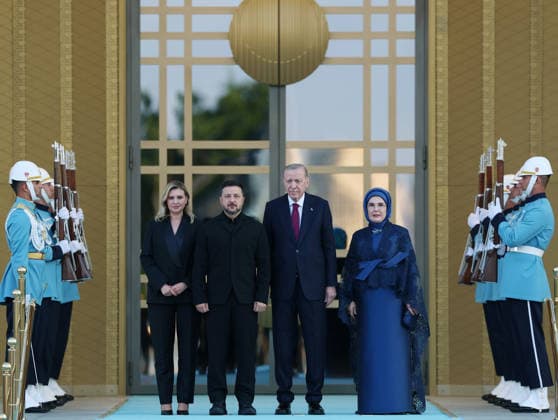 36th NATO Summit in Ankara ANKARA, TURKIYE - JULY 7: (----EDITORIAL USE ONLY MANDATORY CREDIT - TURKISH PRESIDENCY MURAT KULA HANDOUT - NO MARKETING NO ADVERTISING CAMPAIGNS - DISTRIBUTED AS A SERVICE TO CLIENTS----) Turkish President Recep Tayyip Erdogan and his wife Emine Erdogan welcome Ukrainian President Volodymyr Zelenskyy and his wife Olena Zelenska during a reception hosted in honor of heads of state, heads of government and their spouses attending the 36th NATO Summit at the Presidential Complex in Ankara, Turkiye on July 7, 2026. TUR Presidency Murat Kula Anadolu Ankara Turkey. Editorial use only. Please get in touch for any other usage.  Copyright: x2026xAnadoluxTURxPresidencyx xMuratxKulax