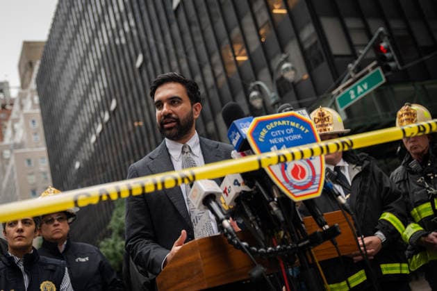 July 7, 2026, New York City, New York, United States: NYC Mayor Zohran Mamdani briefs the press on emergency evacuations in Midtown Manhattan New York City United States - ZUMAs378 20260707_zip_s378_008 Copyright: xIoannxMariaxStacewiczx