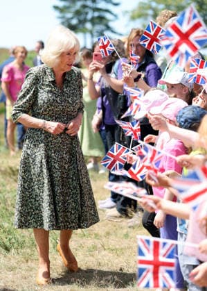 Queen Camilla visits Ashdown Forest Queen Camilla visits Ashdown Forest to commemorate 100 Years of Winnie-the-Pooh, in Ashdown Forest, Hartfield, East Sussex, UK, on the 7th July 2026. Picture by Chris Jackson WPA-Pool Hartfield Ashdown Forest East Sussex United Kingdom  WHA-0830