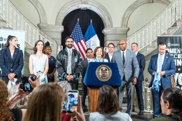 July 7, 2026, Bronx, New York, USA: Governor Kathy Hochul speaks during announcement the Gotham FC will play at Etihad Park stadium beginning in 2028 at City Hall press briefing in New York, NY on July 7, 2026. Bronx USA - ZUMAr339 20260707_znp_r339_008 Copyright: xLevxRadinx