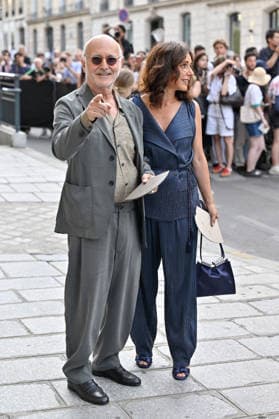 PFW Haute Couture Armani Prive Outside Arrivals JR Ludovico Einaudi, Paola Dallolio arriving at the Armani Prive show during Haute Couture Fashion Week in Paris, France, on 7 July 2026. Photo by Julien Reynaud APS-Medias ABACAPRESS.COM Paris France  Copyright: xReynaudxJulien APS-Medias ABACAx