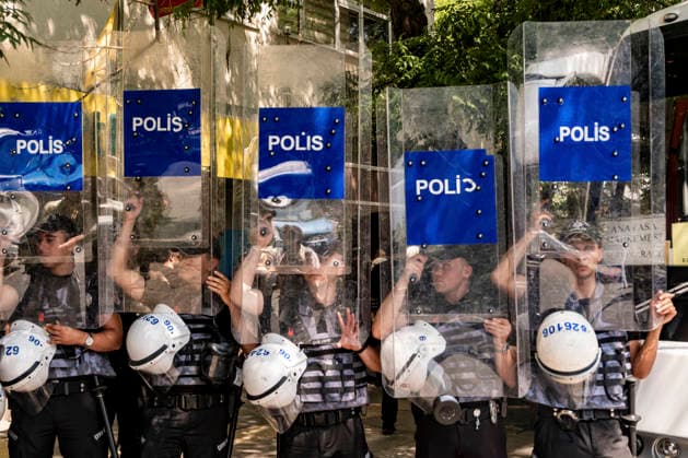 Anti NATO Demonstration Ankara Turkey July 7 Police officers stand in formation holding up their riot shields during an anti-NATO protest in Ankara, Turkey, on July 7, 2026. Ankara is hosting the NATO Summit on July 7-8, bringing together heads of state and government from numerous member countries. As security measures were intensified across the capital, police dispersed the demonstration, detained numerous protesters, and restricted access for journalists. Ankara Ankara Turkey Copyright: xMuratxKocabasx