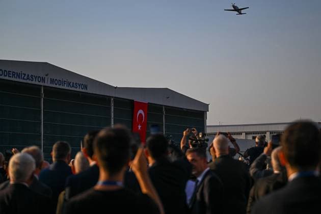 NATO Summit Defense Industry Forum reception in Ankara ANKARA, TURKIYE - JULY 7: Turkish national aircraft and unmanned aerial vehicles including HURJET, HURKUS-II, ANKA III, GOKBEY, ATAK, Bayraktar AKINCI, Bayraktar TB3, ANKA, and AKSUNGUR perform demonstration flights during the NATO Summit Defense Industry Forum 2026 Reception hosted by Turkiye’s Defense Industries Secretary Haluk Gorgun at the Turkish Aerospace Industries (TAI) facilities in Ankara, Turkiye, on July 7, 2026. Ismail Aslandag Anadolu Ankara Turkey. Editorial use only. Please get in touch for any other usage.  Copyright: x2026xAnadoluxIsmailxAslandagx
