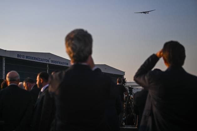 NATO Summit Defense Industry Forum reception in Ankara ANKARA, TURKIYE - JULY 7: Turkish national aircraft and unmanned aerial vehicles including HURJET, HURKUS-II, ANKA III, GOKBEY, ATAK, Bayraktar AKINCI, Bayraktar TB3, ANKA, and AKSUNGUR perform demonstration flights during the NATO Summit Defense Industry Forum 2026 Reception hosted by Turkiye’s Defense Industries Secretary Haluk Gorgun at the Turkish Aerospace Industries (TAI) facilities in Ankara, Turkiye, on July 7, 2026. Ismail Aslandag Anadolu Ankara Turkey. Editorial use only. Please get in touch for any other usage.  Copyright: x2026xAnadoluxIsmailxAslandagx