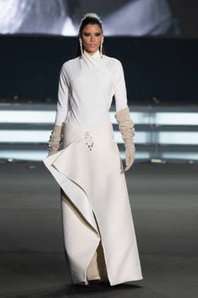 PFW - Stephane Rolland Runway A model walks the runway during the Stephane Rolland Haute Couture Fall Winter 2026 2027 show as part of Paris Fashion Week in Paris, France on July 07, 2026. Photo by Laurent Zabulon ABACAPRESS.COM  Copyright: xZabulonxLaurent ABACAx