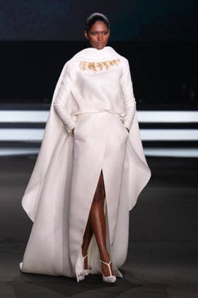 PFW - Stephane Rolland Runway A model walks the runway during the Stephane Rolland Haute Couture Fall Winter 2026 2027 show as part of Paris Fashion Week in Paris, France on July 07, 2026. Photo by Laurent Zabulon ABACAPRESS.COM  Copyright: xZabulonxLaurent ABACAx