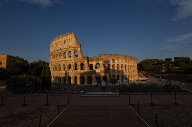 IPA86482365 - View of the Colosseum at sunset  Copyright: xMatteoxNardonex xx 86482365