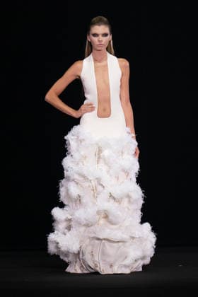PFW - Stephane Rolland Runway A model walks the runway during the Stephane Rolland Haute Couture Fall Winter 2026 2027 show as part of Paris Fashion Week in Paris, France on July 07, 2026. Photo by Laurent Zabulon ABACAPRESS.COM  Copyright: xZabulonxLaurent ABACAx