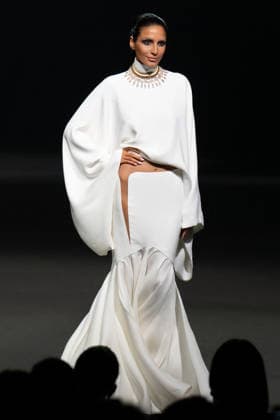 PFW - Stephane Rolland Runway A model walks the runway during the Stephane Rolland Haute Couture Fall Winter 2026 2027 show as part of Paris Fashion Week in Paris, France on July 07, 2026. Photo by Laurent Zabulon ABACAPRESS.COM  Copyright: xZabulonxLaurent ABACAx