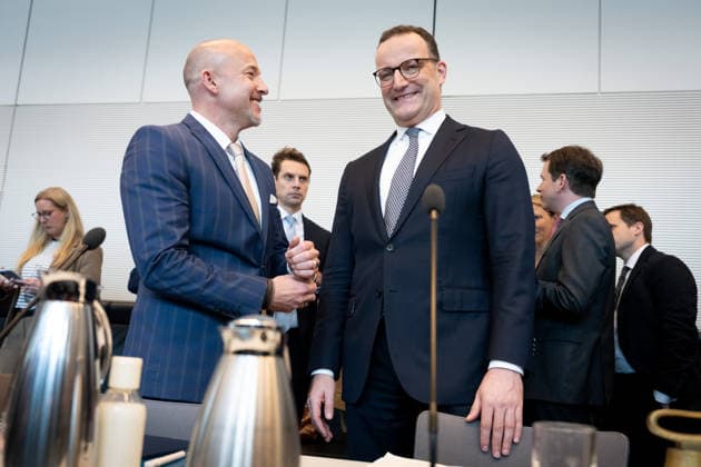 Bundestagsfraktion, CDU CSU Bundestag, Bundestagsfraktion, CDU CSU, Vorsitzender, Jens Spahn, CDU, Erster Stellvertreter, Alexander Hoffmann, CSU Berlin Berlin GER *** Bundestag Parliamentary Group, CDU CSU Bundestag, Bundestag Parliamentary Group, CDU CSU, Chair, Jens Spahn, CDU, First Deputy Chair, Alexander Hoffmann, CSU Berlin Berlin GER
