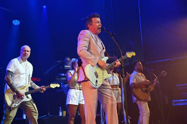 Rick ASTLEY (GBR,Saenger), live,Konzert, Buehne stage,Tollwood Festival am 07.07.2026 *** Rick Astley (GBR), singer, live, concert, stage, Tollwood Festival on July 7, 2026