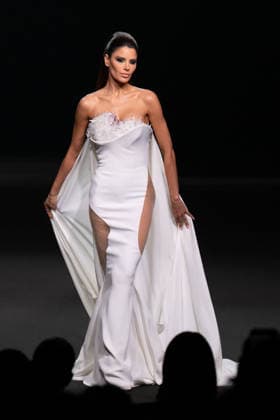 PFW - Stephane Rolland Runway A model walks the runway during the Stephane Rolland Haute Couture Fall Winter 2026 2027 show as part of Paris Fashion Week in Paris, France on July 07, 2026. Photo by Laurent Zabulon ABACAPRESS.COM  Copyright: xZabulonxLaurent ABACAx
