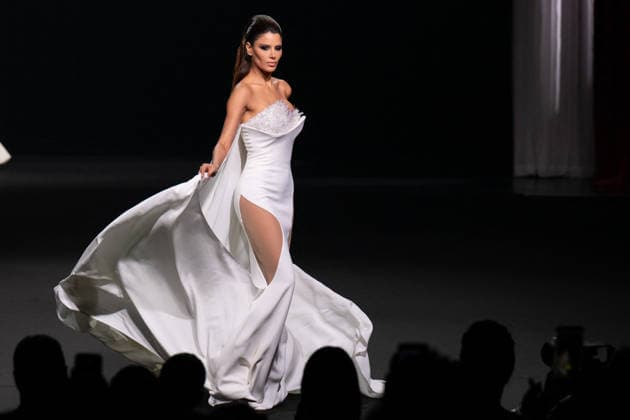 PFW - Stephane Rolland Runway A model walks the runway during the Stephane Rolland Haute Couture Fall Winter 2026 2027 show as part of Paris Fashion Week in Paris, France on July 07, 2026. Photo by Laurent Zabulon ABACAPRESS.COM  Copyright: xZabulonxLaurent ABACAx