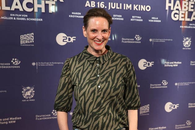 Okka Gundel attends the premiere of the documentary film Was Haben Wir Gelacht on July 7, 2026, at the Cineplex Filmpalast in Cologne, Germany Premiere of the documentary film Was Haben Wir Gelacht at the Cineplex Filmpalast in Cologne, Germany *** Okka Gundel attends the premiere of the documentary film *Was Haben Wir Gelacht* on July 7, 2026, at the Cineplex Filmpalast in Cologne, Germany. Premiere of the documentary film *Was Haben Wir Gelacht* at the Cineplex Filmpalast in Cologne, Germany