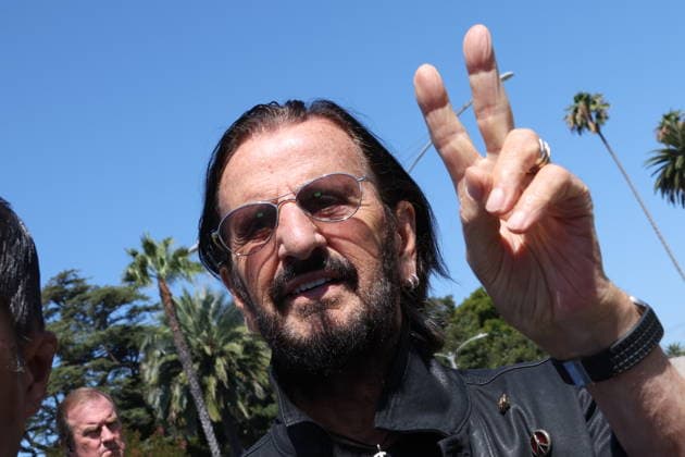 BEVERLY HILLS, CALIFORNIA - JULY 07: Ringo Starr attends Ringo s Peace & Love Birthday Celebration on July 07, 2026 in Beverly Hills, California. Credit: USA - ZUMAa123 20260707_zaa_a123_182 Copyright: xAdMediax