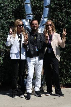BEVERLY HILLS, CALIFORNIA - JULY 07: Marjorie Bach, Ringo Starr and Barbara Bach at Ringo s Peace & Love Birthday Celebration on July 07, 2026 in Beverly Hills, California. Credit: USA - ZUMAa123 20260707_zaa_a123_185 Copyright: xAdMediax