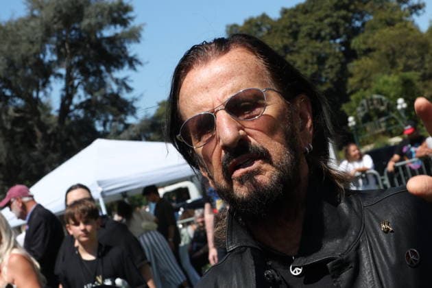BEVERLY HILLS, CALIFORNIA - JULY 07: Ringo Starr attends Ringo s Peace & Love Birthday Celebration on July 07, 2026 in Beverly Hills, California. Credit: USA - ZUMAa123 20260707_zaa_a123_175 Copyright: xAdMediax