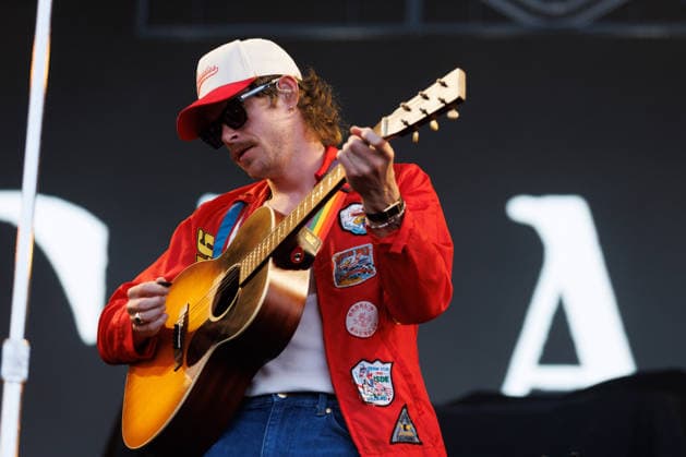 Music Concert - CAAMP - Live in 2026 Taylor Meier, member of the band Caamp, performs on the stage of Rock in Roma on July 07, 2026 at Ippodromo delle Capannelle, Rome, Italy. Rome Ippodromo delle Capannelle Italy Copyright: xEmanuelaxVertollix xLiveMediax LPM_2555996