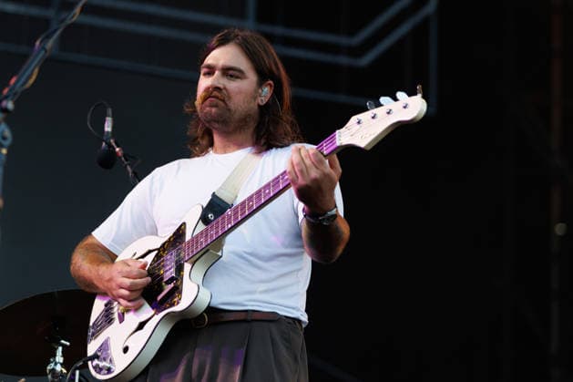 IPA86486760 - Matt Vinson, a member of the band Caamp, performs on stage at Rock in Roma on July 7, 2026, at the Ippodromo delle Capannelle in Rome, Italy.  Copyright: xEmanuelaxVertolli LiveMediax xx 86486760