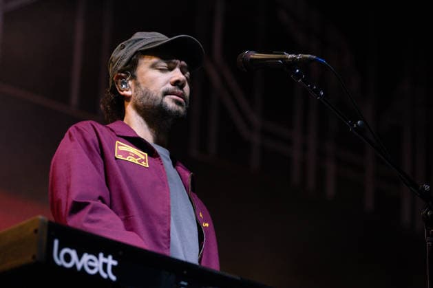 IPA86487395 - Ben Lovett, a member of the band Mumford &amp; Sons, performs as part of the Prizefighter Tour at Rock in Roma on July 7, 2026, at the Ippodromo delle Capannelle in Rome, Italy.  Copyright: xEmanuelaxVertolli LiveMediax xx 86487395