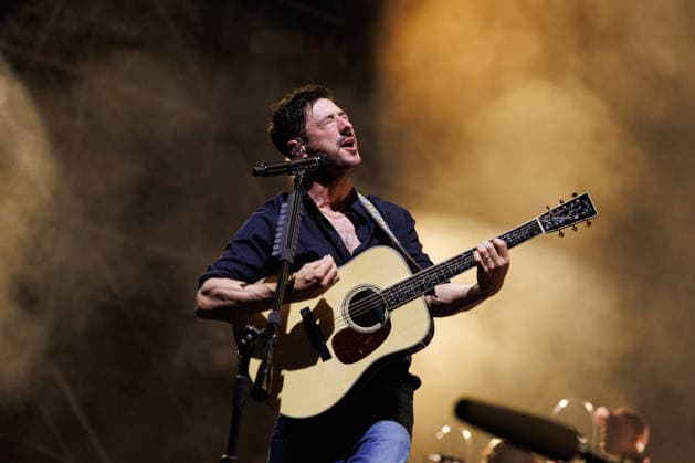 IPA86487485 - Marcus Mumford, a member of the band Mumford &amp; Sons, performs as part of the Prizefighter Tour at Rock in Roma on July 7, 2026, at the Ippodromo delle Capannelle in Rome, Italy.  Copyright: xEmanuelaxVertolli LiveMediax xx 86487485