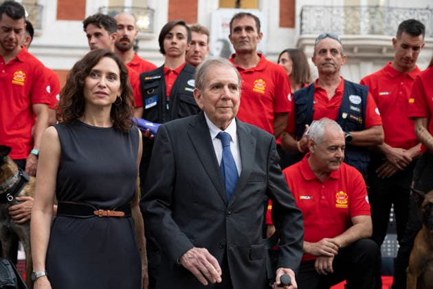 July 7, 2026: the President of the Community of Madrid, Isabel Diaz Ayuso, and the President-elect of Venezuela, Edmundo Gonzalez Urrutia, attend the tribute organised by the Community of Madrid following the earthquakes in Venezuela, at the Puerta del Sol, on 7 July 2026, in Madrid, Spain.  - ZUMAs197 20260707_aaa_s197_120 Copyright: xSOPAxImagesx