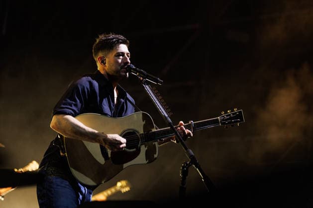 IPA86487509 - Marcus Mumford, a member of the band Mumford & Sons, performs as part of the Prizefighter Tour at Rock in Roma on July 7, 2026, at the Ippodromo delle Capannelle in Rome, Italy.  Copyright: xEmanuelaxVertolli LiveMediax xx 86487509