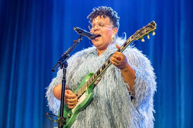 Alabama Shake live at Lucca Summer festival in Lucca, Italy - 07 Jul 2026 Singer Brittany Howard of Alabama Shake performs live on stage during a concert. The celebrated American band Alabama Shake performed on stage in Piazza Napoleone in Lucca, marking the highly anticipated only Italian date of their world tour. The concert marks their historic return to the country after a ten-year absence, celebrating the official reunion of founding members Brittany Howard, Heath Fogg, and Zac Cockrell. Lucca Italy Copyright: xCarloxVerganix xSOPAxImagesx ALABAMASHAKE26(20)
