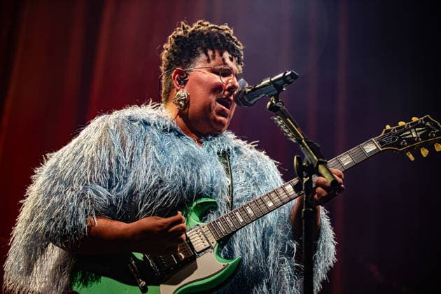Alabama Shake live at Lucca Summer festival in Lucca, Italy - 07 Jul 2026 Singer Brittany Howard of Alabama Shake performs live on stage during a concert. The celebrated American band Alabama Shake performed on stage in Piazza Napoleone in Lucca, marking the highly anticipated only Italian date of their world tour. The concert marks their historic return to the country after a ten-year absence, celebrating the official reunion of founding members Brittany Howard, Heath Fogg, and Zac Cockrell. Lucca Italy Copyright: xCarloxVerganix xSOPAxImagesx ALABAMASHAKE26(12)