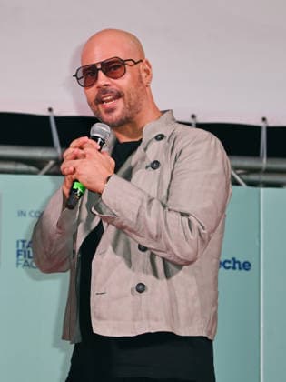 Marco D Amore awarded at the 2026 Social Film Festival in Vico Equense - 07 Jul 2026 Marco D Amore attends the 2026 Social Film Festival. Vico Equense Italy Copyright: xAntoninoxD Espositox xSOPAxImagesx DSC_3575