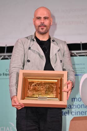 Marco D Amore awarded at the 2026 Social Film Festival in Vico Equense - 07 Jul 2026 Marco D Amore receives the Award for the best social series of the year for Gomorra - La seria Vico Equense Italy Copyright: xAntoninoxD Espositox xSOPAxImagesx DSC_3752