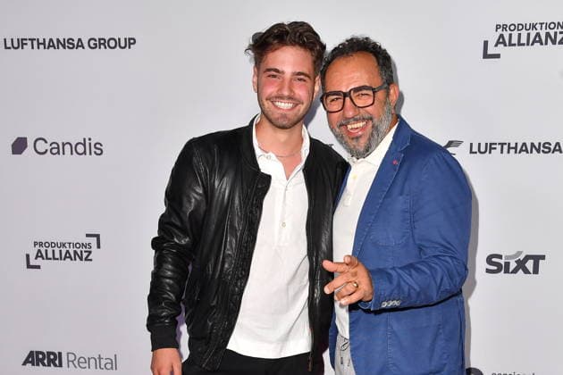 RECORD DATE NOT STATED FEST DER PRODUKTIONSALLIANZ - Berlin Adnan Maral mit Sohn Acun Maral beim FEST DER PRODUKTIONSALLIANZ der Allianz Deutscher Produzenten - Film & Fernsehen e.V. (Produktionsallianz) im Tipi am Kanzleramt in Berlin am 07.07.2026 *** PRODUCTION ALLIANCE CELEBRATION Berlin: Adnan Maral with his son Acun Maral at the PRODUCTION ALLIANCE CELEBRATION hosted by the Alliance of German Film and Television Producers (Allianz Deutscher Produzenten Film Fernsehen e. V.) at the Tipi am Kanzleramt in Berlin on July 7, 2026 Copyright: xEventpressxBerndtx