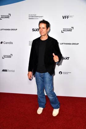 RECORD DATE NOT STATED FEST DER PRODUKTIONSALLIANZ - Berlin Tom Tykwer beim FEST DER PRODUKTIONSALLIANZ der Allianz Deutscher Produzenten - Film & Fernsehen e.V. (Produktionsallianz) im Tipi am Kanzleramt in Berlin am 07.07.2026 *** PRODUCTION ALLIANCE CELEBRATION Berlin: Tom Tykwer at the PRODUCTION ALLIANCE CELEBRATION hosted by the Alliance of German Film and Television Producers (Allianz Deutscher Produzenten Film Fernsehen e.V.) at the Tipi am Kanzleramt in Berlin on July 7, 2026 Copyright: xEventpressxBerndtx