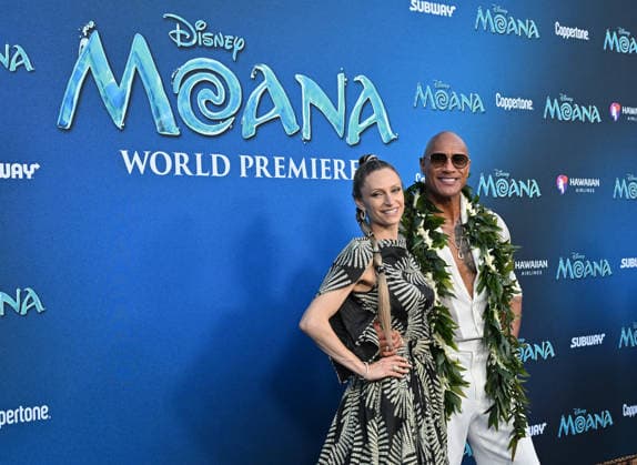 Disney™s ˜Moana™ World Premiere Lauren Hashian and Dwayne Johnson arriving to Disney™s ˜Moana™ World Premiere at Hollywood Bowl on July 07, 2026 in Hollywood, CA. Hollywood Hollywood Bowl California USA Copyright: xLISAxOConnor AFF-USA.comx